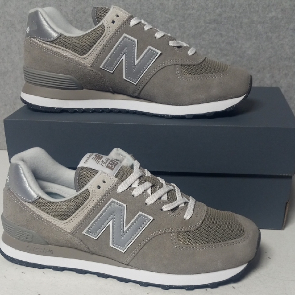 New Balance 574 Shoes Mens Sz 8.5 Womens Sz 10 Grey White Classic Suede Gray